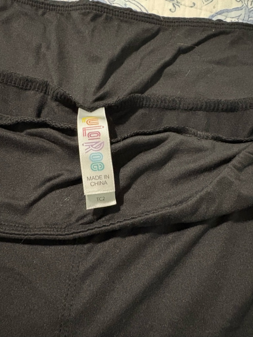 LuLaRoe Black Leggings with Rainbow Logo Tag TC2